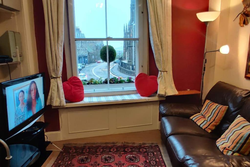 Royal Mile Apt, Just 1 Min From Edinburgh Castle! 外观 照片