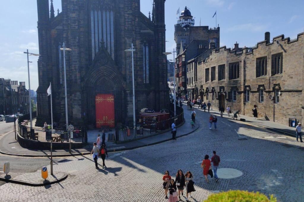 Royal Mile Apt, Just 1 Min From Edinburgh Castle! 外观 照片